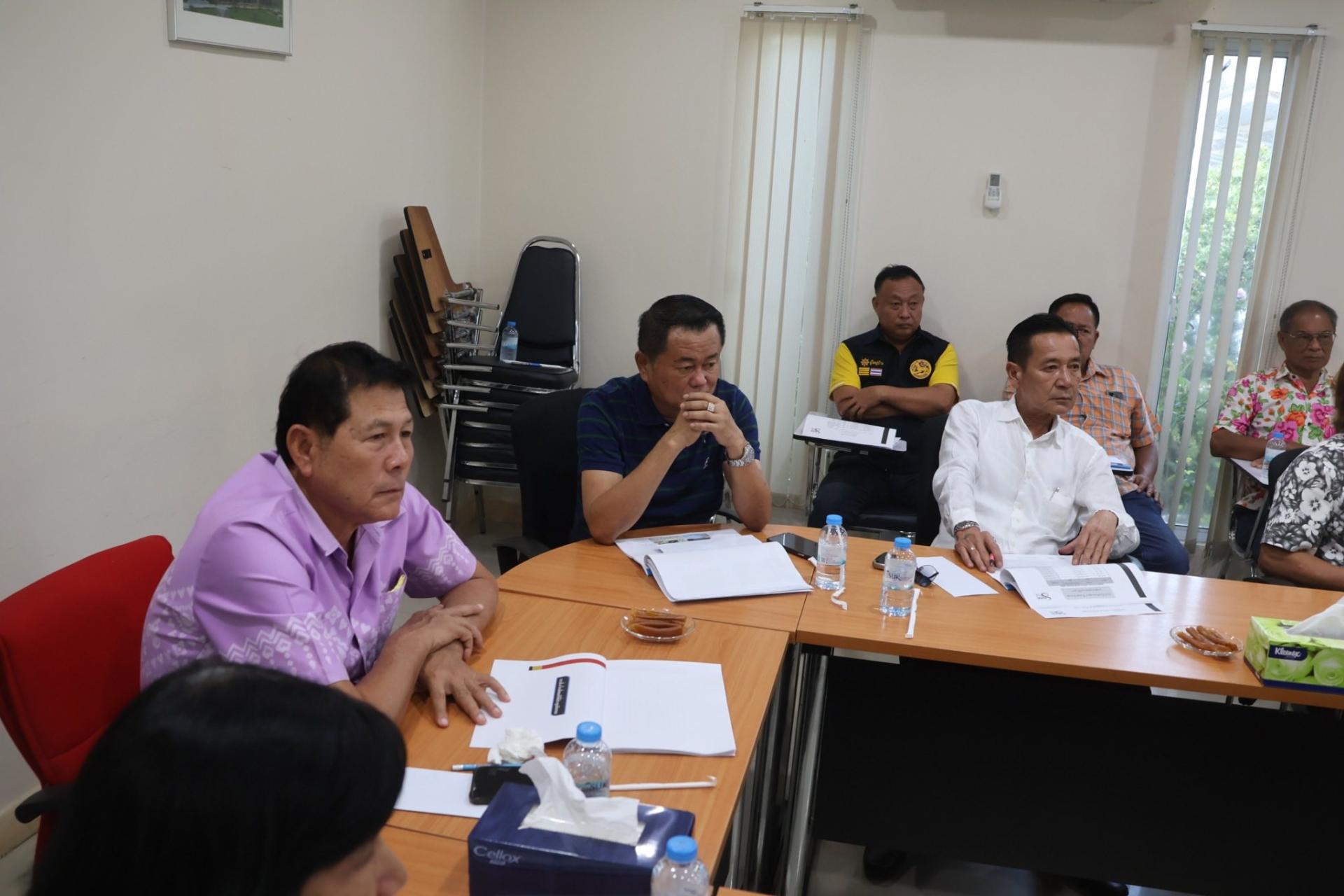 ประชุมคณะกรรมการมวลชนสัมพันธ์  บริษัท สโตนวัน  จำกัด  (มหาชน)  เพื่อปรึกษาหารือบริหารจัดการเงินกองทุนทำประโยชน์กลับคืนสู่ชุมชน
