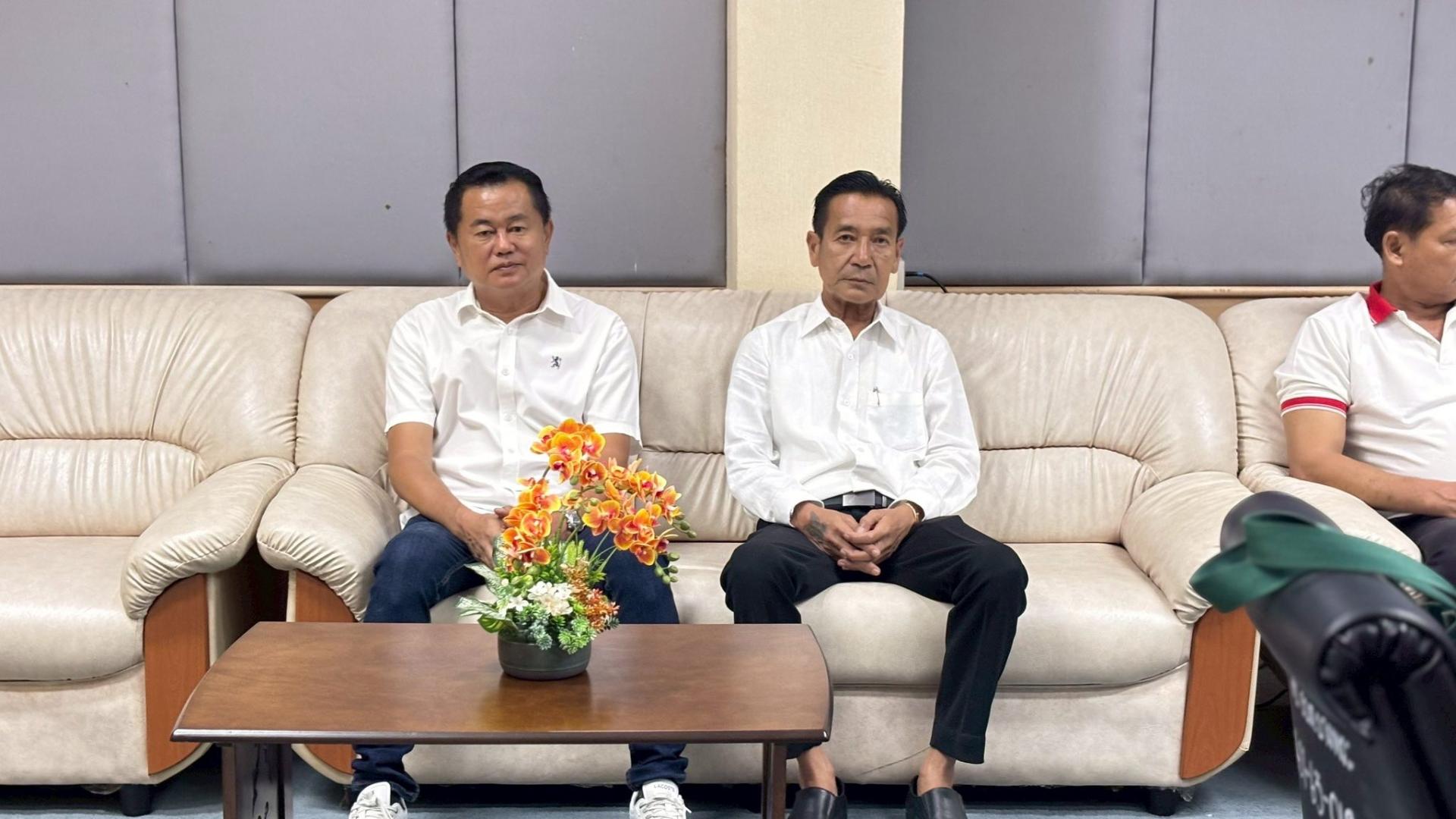  ร่วมฟังการประชุม ถอดบทเรียนและสรุปผลการดำเนินโครงการฝึกอบรมอาชีพการทำเดดูพาจ ของกองทุนสวัสดิการชุมชนตำบลบางพระ